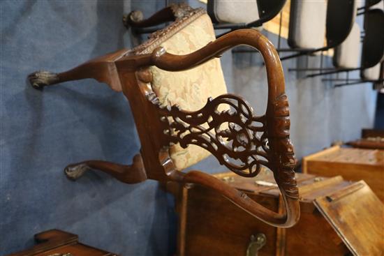 A George III Irish mahogany dining chair, W.2ft 1in. H.3ft 1.5in.